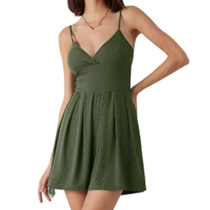 Combinaison-short à bretelles fines et col en V pour femme